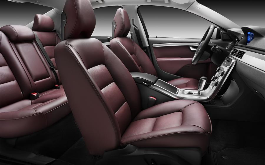 Volvo S80 2012 года  (фото 2 из 9)